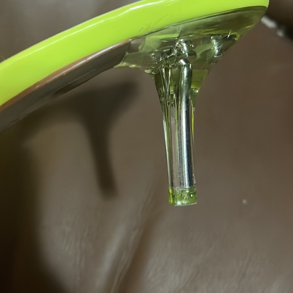 Steve Madden Neon Yellow Square Toe Lucite Heel - Picture 6 of 8